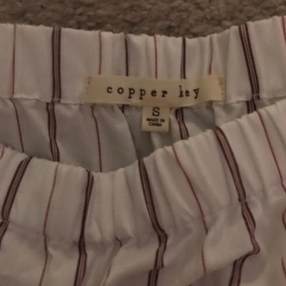 New with tags- off the shoulder top - Picture 3 of 3